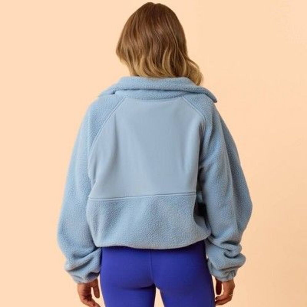 Open Box - Blogilates - Women's Bonfire Fleece Jacke Light Blue - Picture 4 of 4
